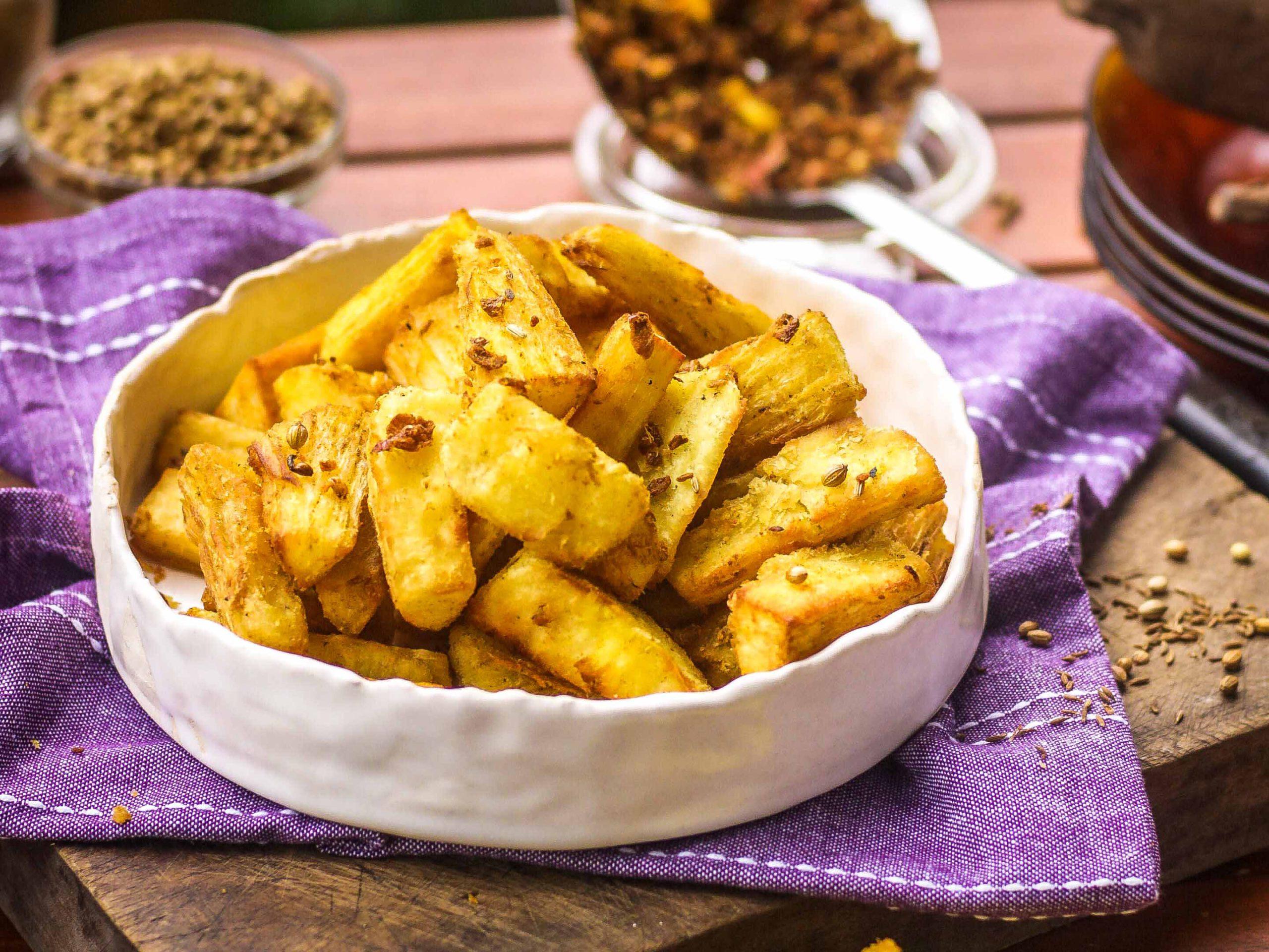 Deepfried tapioca Quick, cheap, and filling Periuk.my